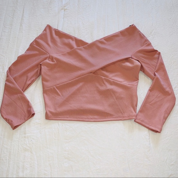 4/$25♦️FOREVER21 Women’s Off the Shoulder Crop Top - Picture 1 of 4